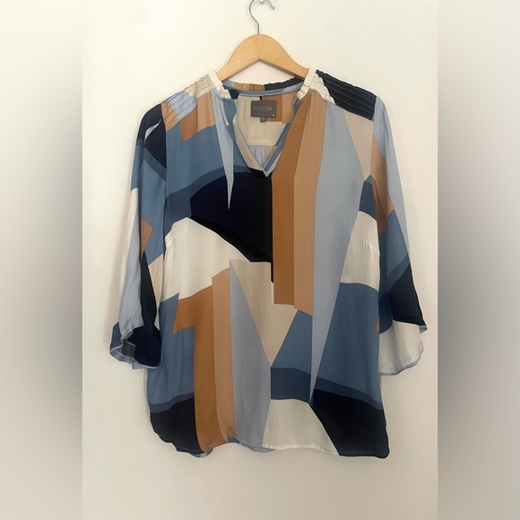 Culture Abstract Print Blouse | Size Large Abstract Blue - Picture 4 of 8